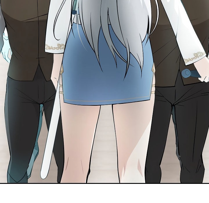 被召唤到异世界,然后成为半龙骑士长第2话