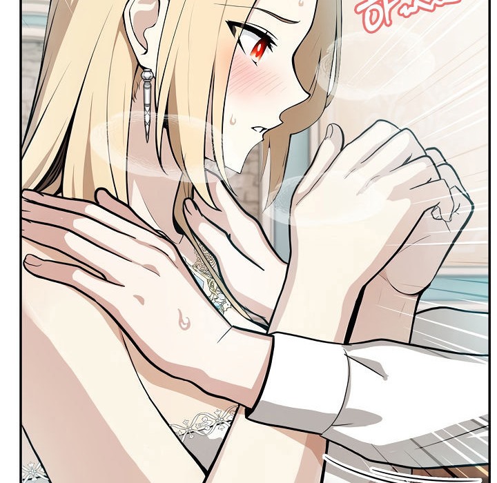 被召唤到异世界,然后成为半龙骑士长第8话