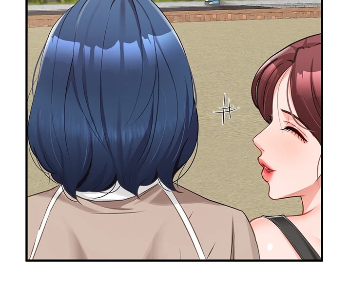 报告女班长:一根突起第1话-女军部队唯一的男兵