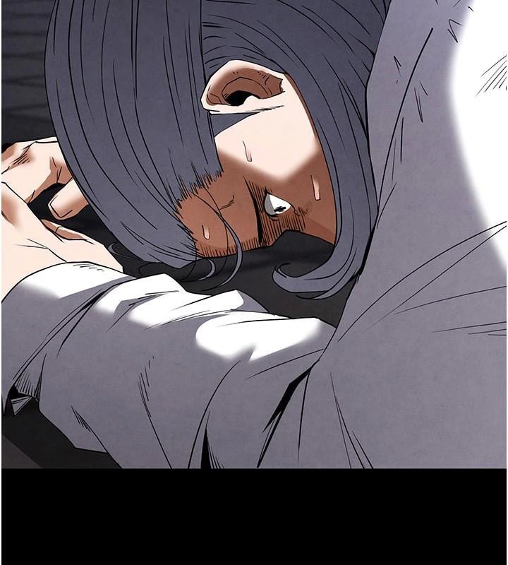 末日鵰堡第33話-被強扯絲襪的少女世熙