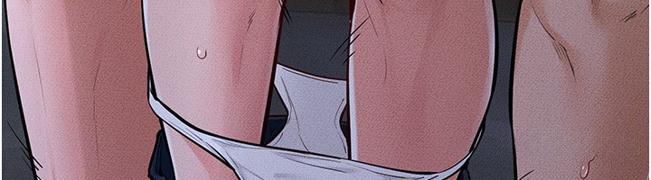 继母与继姐第81話-品嘗乳溝間的美酒