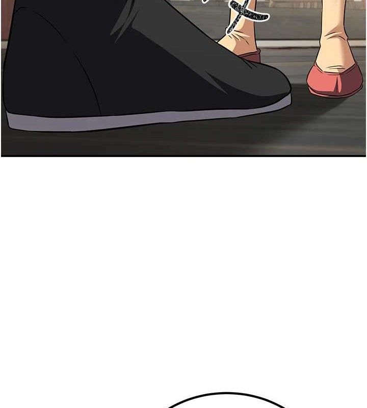 煉慾:色魔再臨第5話-大庭廣眾下露出雪乳