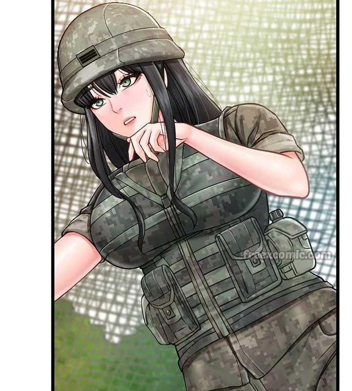 报告女班长:一根突起第27話-刺激的戰術訓練開始