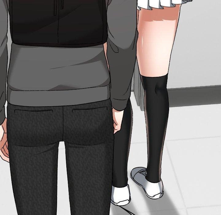 校花的雙麪生活第18話