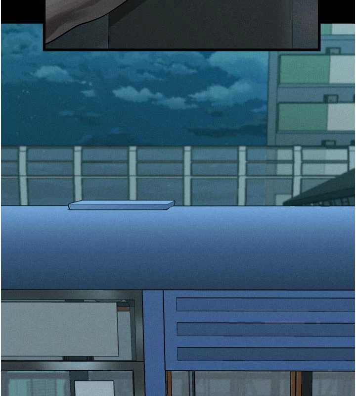 墮落物語2第42話-在公共場合被愛撫私密處