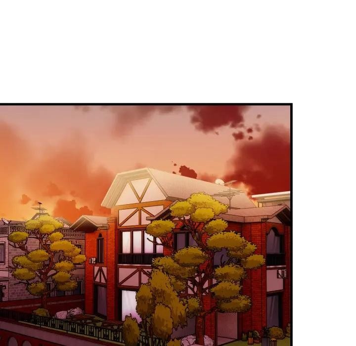 遇见美魔女房东第1话